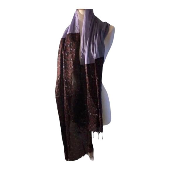 CODELLO Too Beautiful Women’s Solid Purple And Subtle Animal Print Cotton Scarf - Picture 2 of 10
